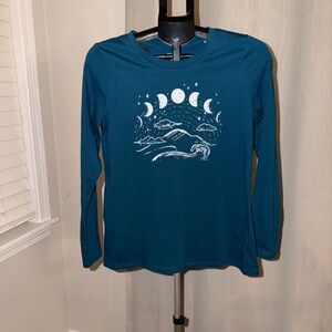 Teal Moon Phase Landscape Graphic Long Sleeve Shirt Sonoma Size Medium